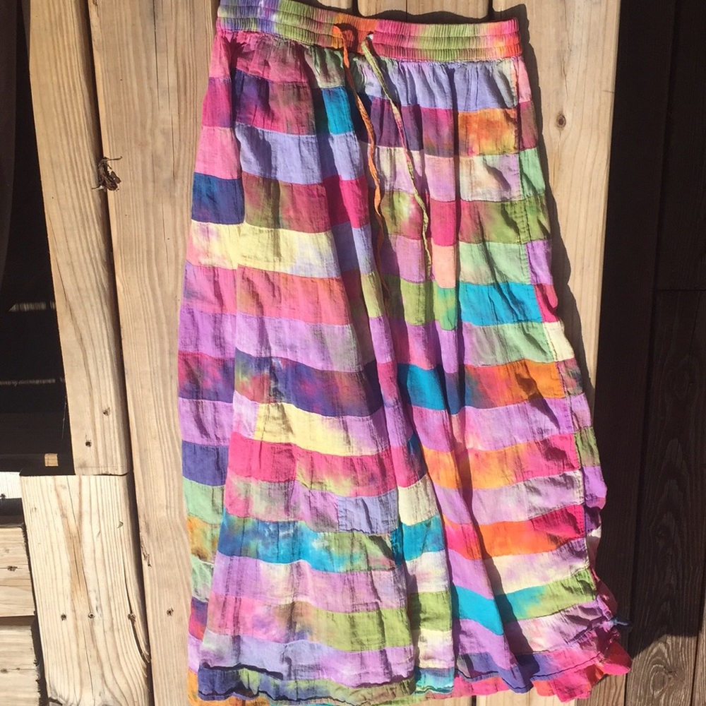 Colorful multi tie dye horizontal striped skirt.